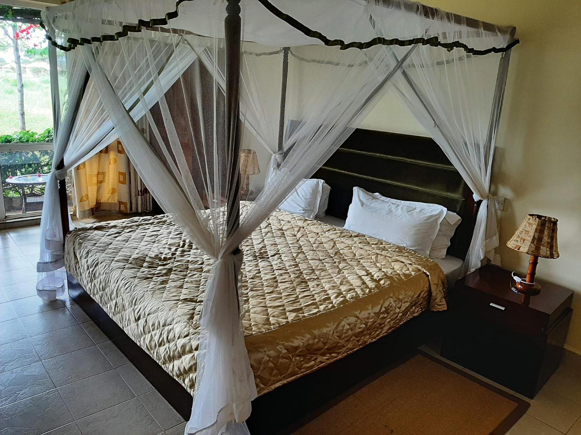 Aa Lodge Amboseli Eksteriør billede